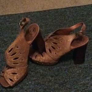 Brown block heel Lucky Brand size 10